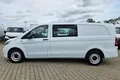 samochód dostawczy Mercedes zdjęcie 8