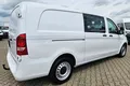 samochód dostawczy Mercedes zdjęcie 9