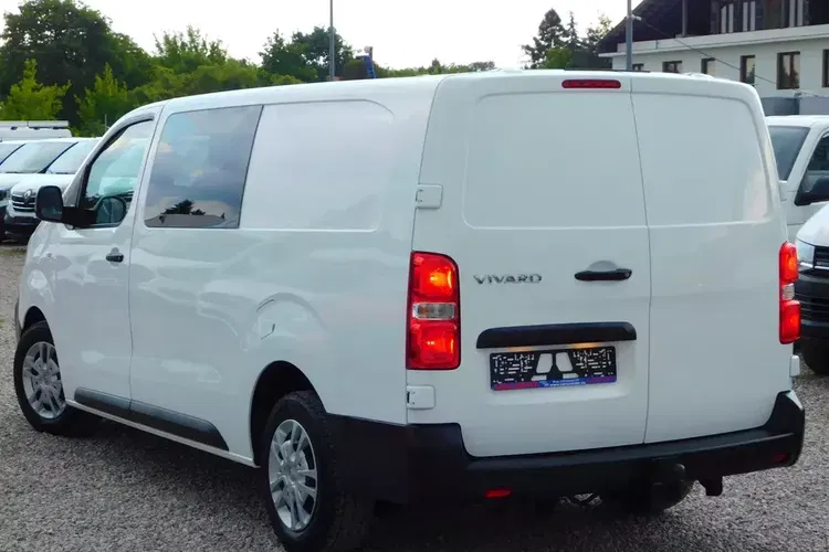 Opel Vivaro zdjęcie 14