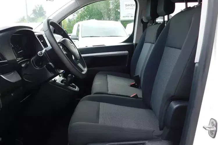 Opel Vivaro zdjęcie 9