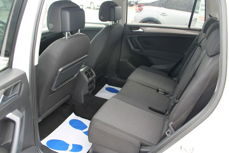 Volkswagen Tiguan Allspace Navi G.Fotele Comofrtline LED F-vat Gwarancja zdjęcie 13