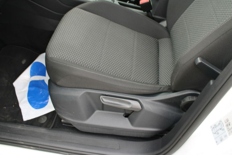Volkswagen Tiguan Allspace Navi G.Fotele Comofrtline LED F-vat Gwarancja zdjęcie 18