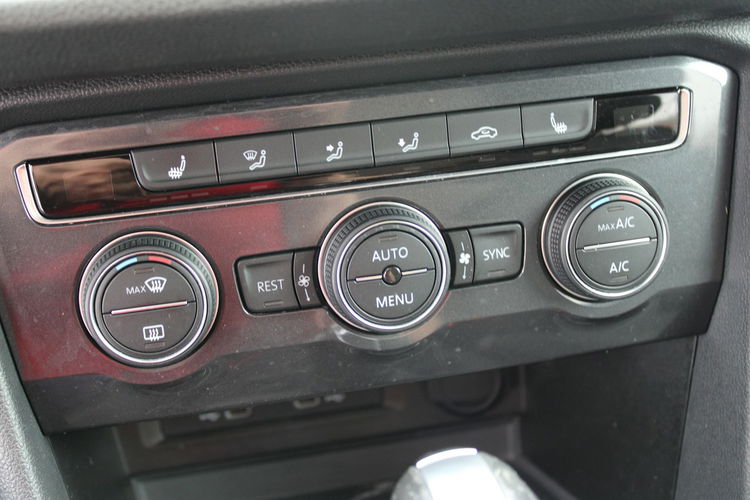 Volkswagen Tiguan Allspace Navi G.Fotele Comofrtline LED F-vat Gwarancja zdjęcie 24