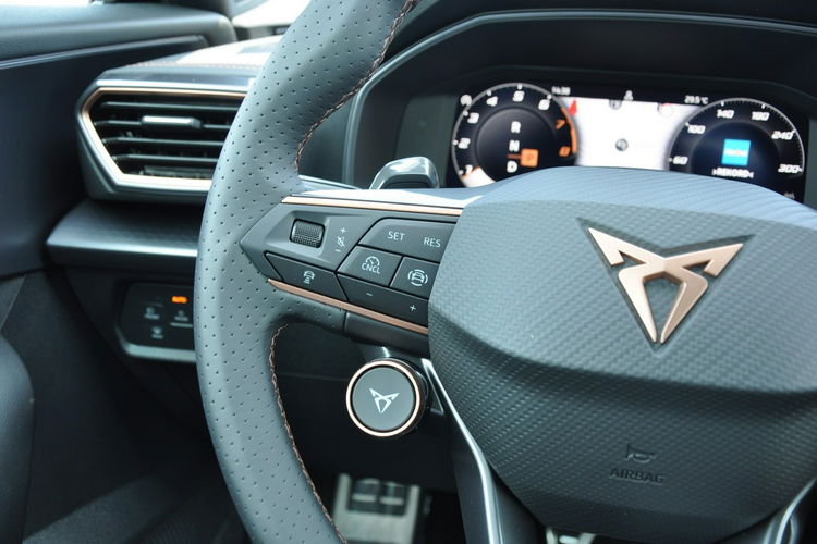 Cupra Formentor 2.0TSI 333KM VZ 4Drive Panorama El.Klapa Kamera Matrix Nowy Gwar. Deal zdjęcie 27