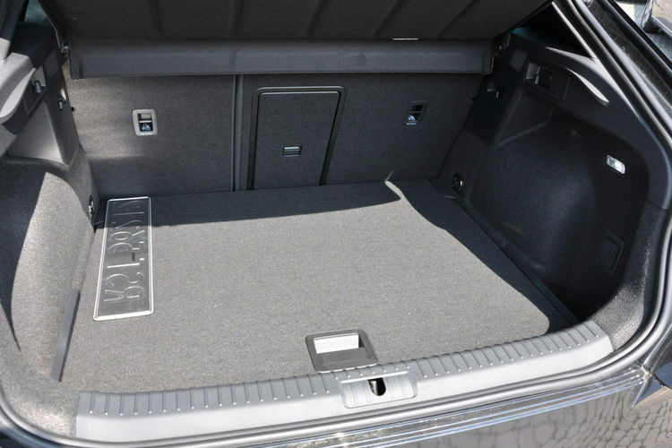 Cupra Formentor 2.0TSI 333KM VZ 4Drive Panorama El.Klapa Kamera Matrix Nowy Gwar. Deal zdjęcie 32