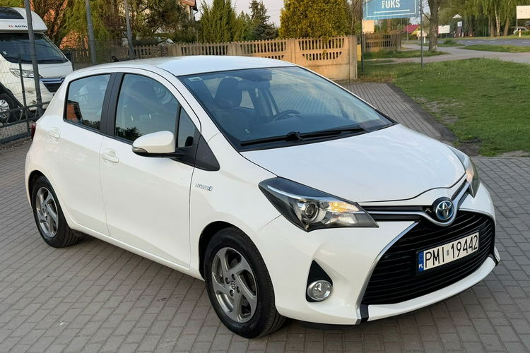 Toyota Yaris Hybryda Automat zdjęcie 1