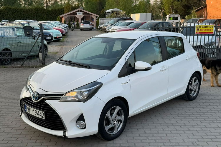 Toyota Yaris Hybryda Automat zdjęcie 2