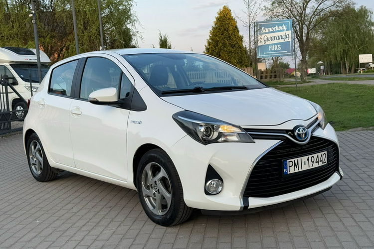 Toyota Yaris Hybryda Automat zdjęcie 9
