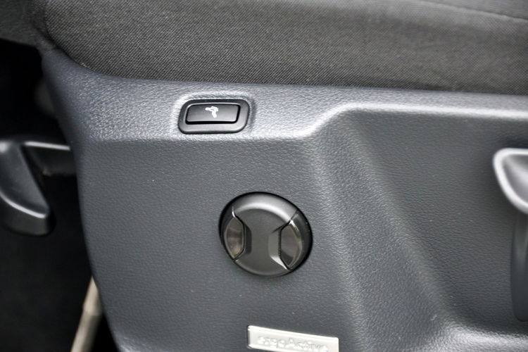 Volkswagen Golf Sportsvan 1.6TDI(110KM) Masaże Klimatronik Duże Radio Alcantara 2xParktr.Alu15" zdjęcie 23