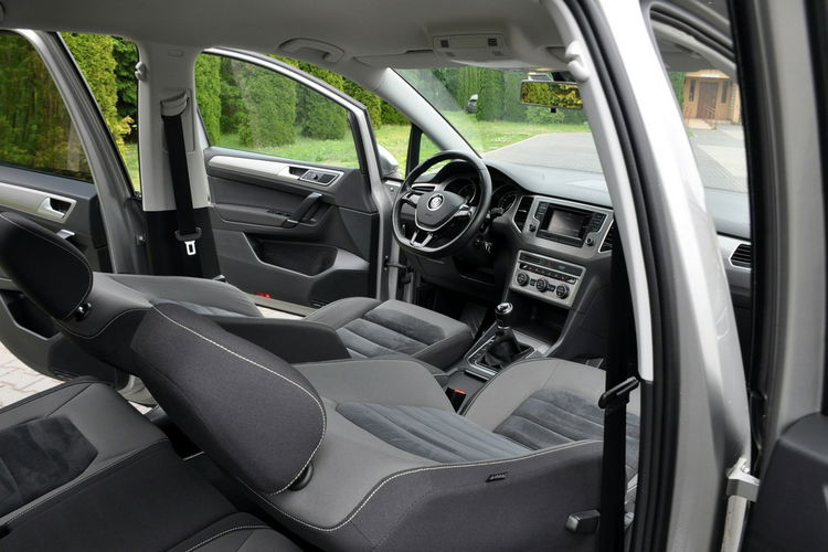 Volkswagen Golf Sportsvan 1.6TDI(110KM) Masaże Klimatronik Duże Radio Alcantara 2xParktr.Alu15" zdjęcie 24