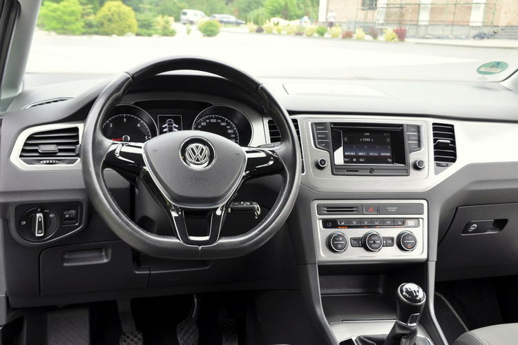 Volkswagen Golf Sportsvan 1.6TDI(110KM) Masaże Klimatronik Duże Radio Alcantara 2xParktr.Alu15" zdjęcie 30