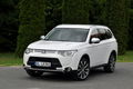 samochód osobowy Mitsubishi zdjęcie 9