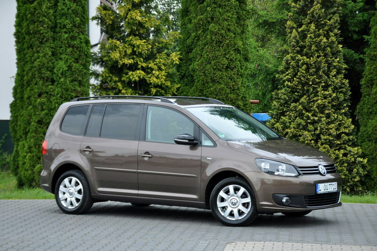 Volkswagen Touran 1.6TDI(105KM) Match Duża Navi Skóry Parktronik Reling Alu16"ASO VW zdjęcie 4