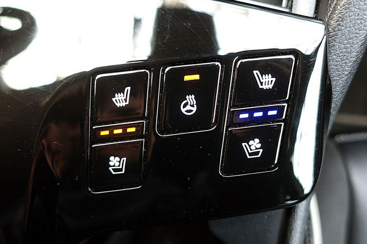 Kia Sportage GT LINE 230KM PANORAMA Fabryczna Gwar. do 2030 ROKU 1WŁ Kraj Bezwypad 4x2 zdjęcie 19