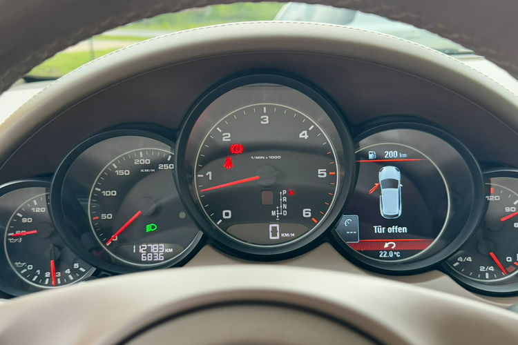 Porsche Cayenne Niski Przebieg Diesel BDB stan zdjęcie 35