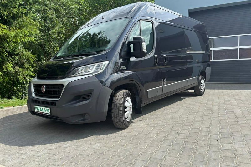 samochód dostawczy Fiat zdjęcie 1