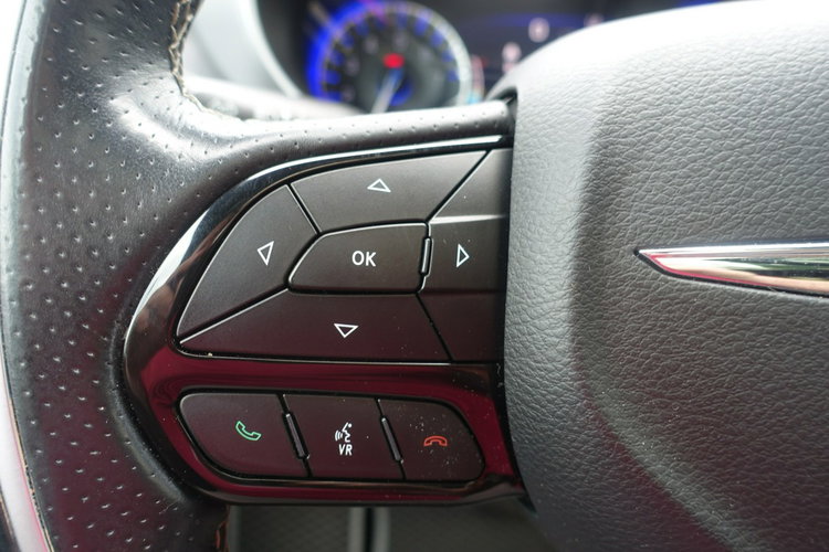 Chrysler Pacifica Oferta prywatna Pełna Opcja Limited S Szklany Dach Nowe LPG zdjęcie 34