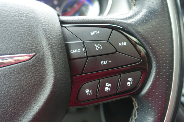 Chrysler Pacifica Oferta prywatna Pełna Opcja Limited S Szklany Dach Nowe LPG zdjęcie 35