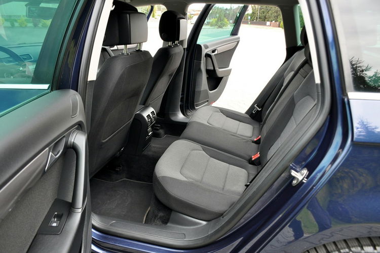Volkswagen Passat 2.0TDI(140KM) Duża Navi Klimatronik El.Fotel Welur Reling Alu16"ASO VW zdjęcie 20