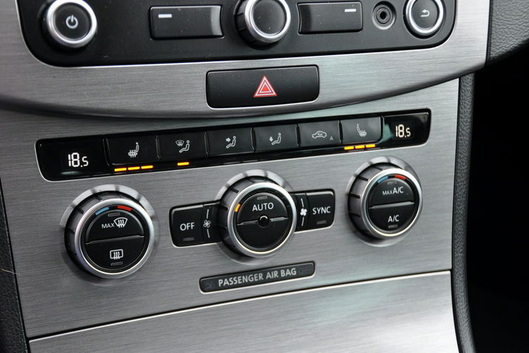 Volkswagen Passat 2.0TDI(140KM) Duża Navi Klimatronik El.Fotel Welur Reling Alu16"ASO VW zdjęcie 33