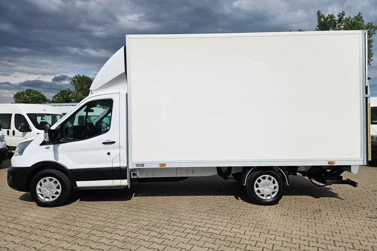 Ford transit Kontener 8 ePAL 84999zł NETTO 2.0 TdCi/165KM zdjęcie 7