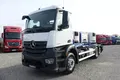 samochód ciężarowy Mercedes zdjęcie 13
