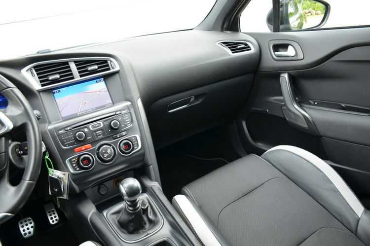 Citroen DS4 Zarejestrowany 1.6eHDI 114KM Serwis Navi Masaże zdjęcie 30