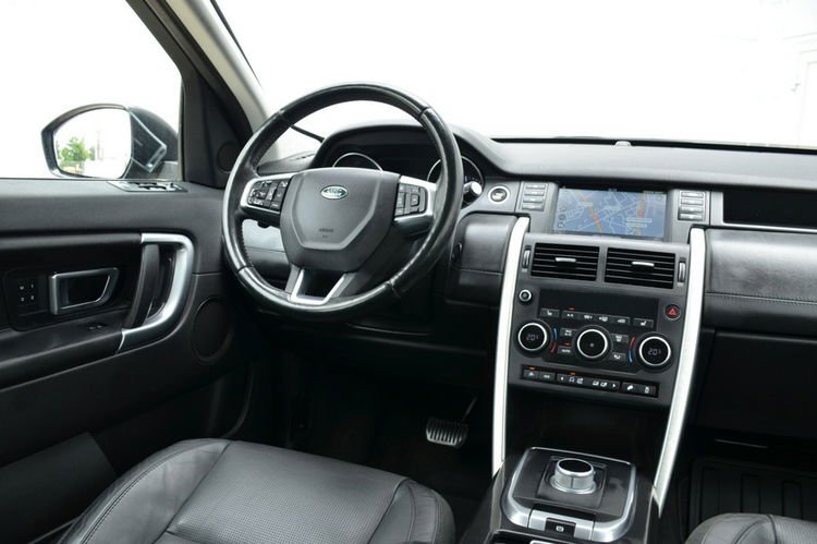Land Rover Discovery Sport Zarejestrowany 2.2D 190KM Serwis Panorama Bi-xenon Skóra Kamera Bliss zdjęcie 32