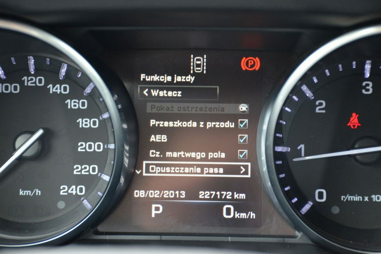Land Rover Discovery Sport Zarejestrowany 2.2D 190KM Serwis Panorama Bi-xenon Skóra Kamera Bliss zdjęcie 40