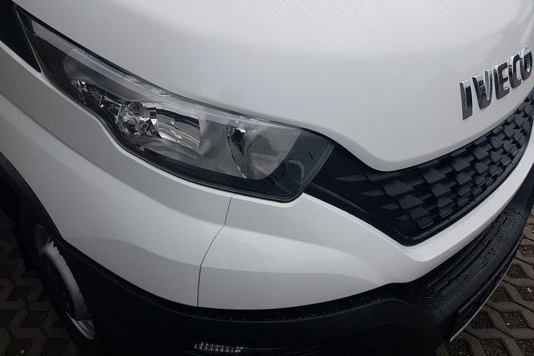 Iveco Daily KONTENER NISKOPODŁOGOWY 4.43x2.23x2.42 SKLEP BAR FOODTRUCK KAMPER AC zdjęcie 31