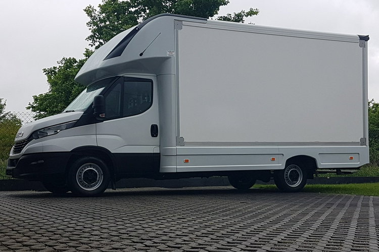 Iveco Daily KONTENER NISKOPODŁOGOWY 4.43x2.23x2.42 SKLEP BAR FOODTRUCK KAMPER AC zdjęcie 36