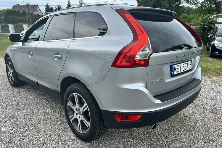 Volvo XC 60 Full opcja zdjęcie 4