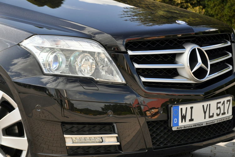 Mercedes GLK 350 3.0d(231KM) Led Xenon Navi Skóry Panorama El.Fotele El.Klapa Alu19"ASO zdjęcie 12