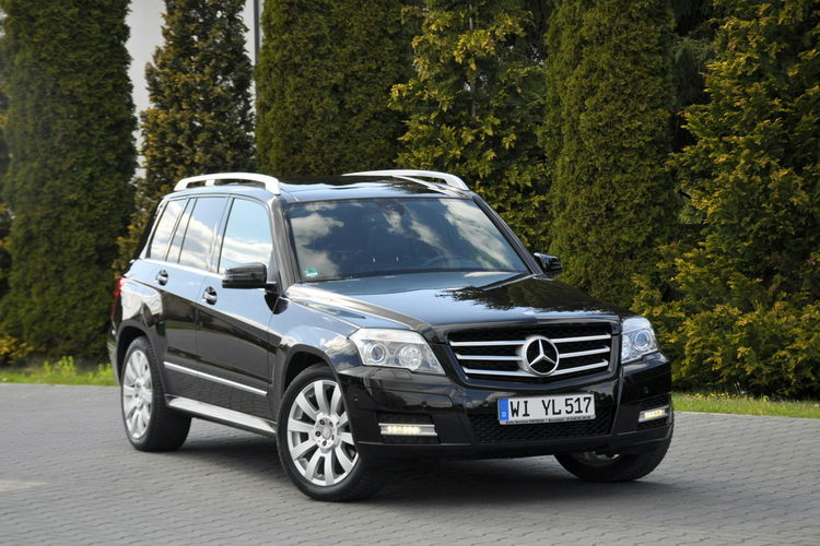 Mercedes GLK 350 3.0d(231KM) Led Xenon Navi Skóry Panorama El.Fotele El.Klapa Alu19"ASO zdjęcie 2