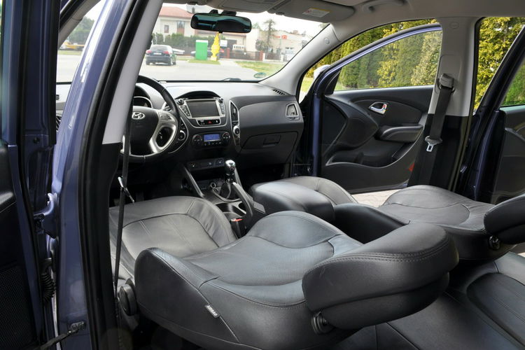 Hyundai ix35 1.6i(135KM) Duża Navi Kamera Skóry Klimatronik Chrom I Wł Alu17"ASO zdjęcie 27