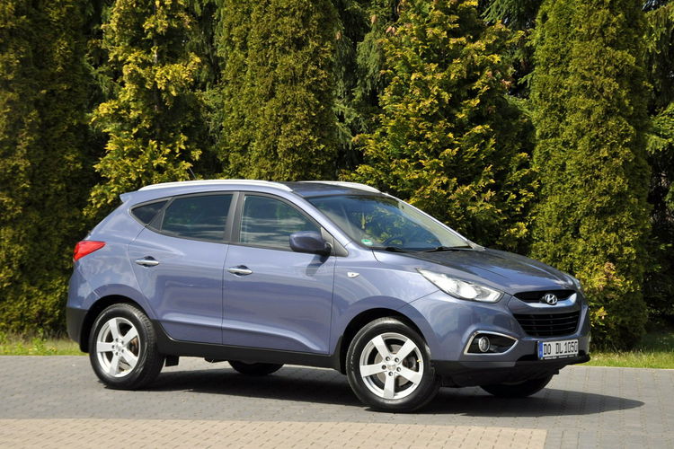 Hyundai ix35 1.6i(135KM) Duża Navi Kamera Skóry Klimatronik Chrom I Wł Alu17"ASO zdjęcie 4