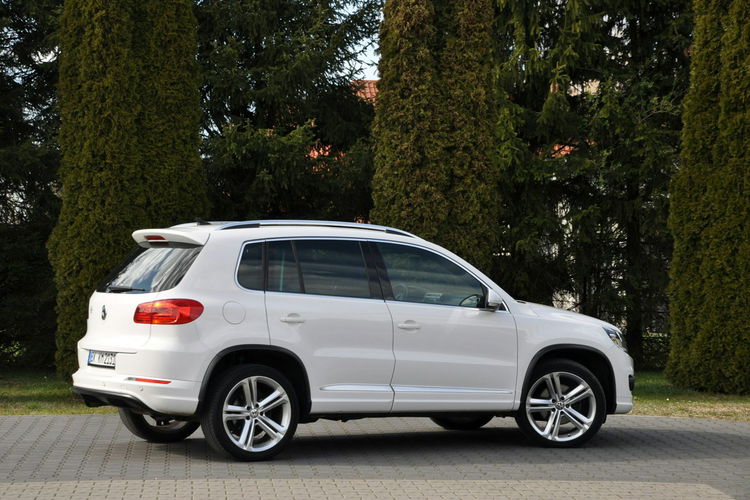 Volkswagen Tiguan 2.0TDI(140KM) R-Line 4x4 Xenon Led Panorama Duża Navi Alu19"FULL ASO zdjęcie 5
