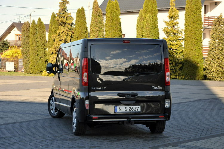 Renault Trafic 2.0dCi(114KM) Passenger 9-Foteli Klimatronik I Właściciel z Niemiec zdjęcie 15