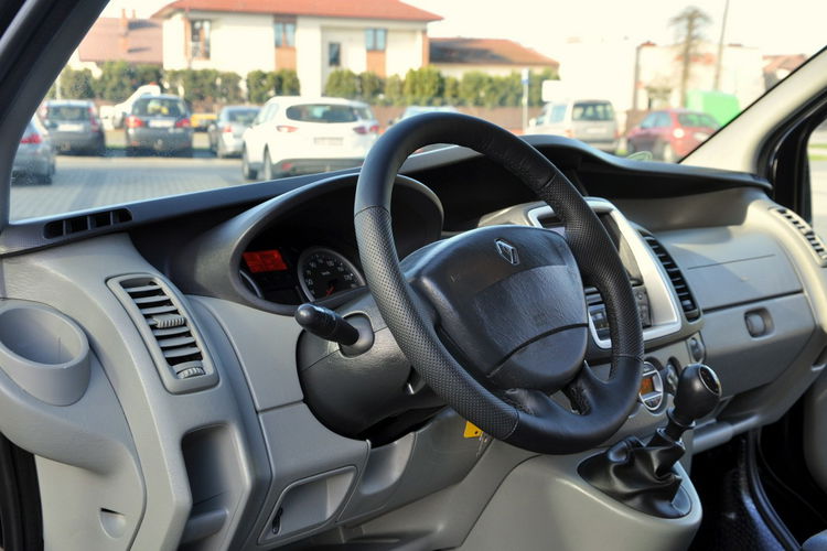 Renault Trafic 2.0dCi(114KM) Passenger 9-Foteli Klimatronik I Właściciel z Niemiec zdjęcie 19