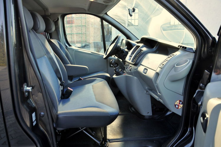 Renault Trafic 2.0dCi(114KM) Passenger 9-Foteli Klimatronik I Właściciel z Niemiec zdjęcie 20
