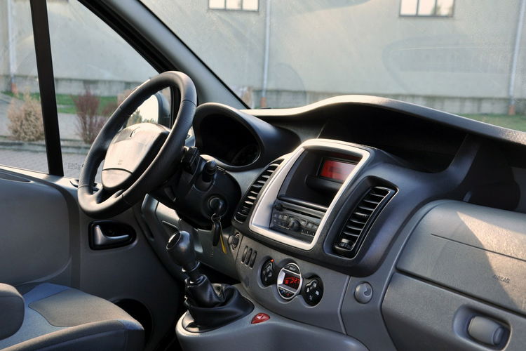 Renault Trafic 2.0dCi(114KM) Passenger 9-Foteli Klimatronik I Właściciel z Niemiec zdjęcie 21