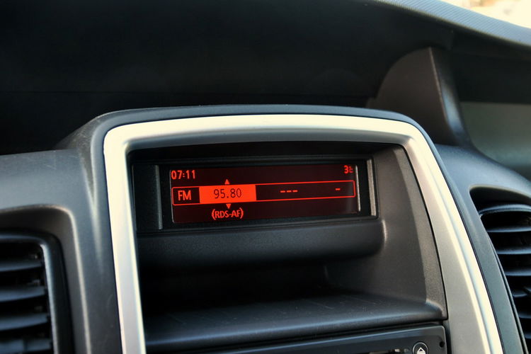 Renault Trafic 2.0dCi(114KM) Passenger 9-Foteli Klimatronik I Właściciel z Niemiec zdjęcie 27