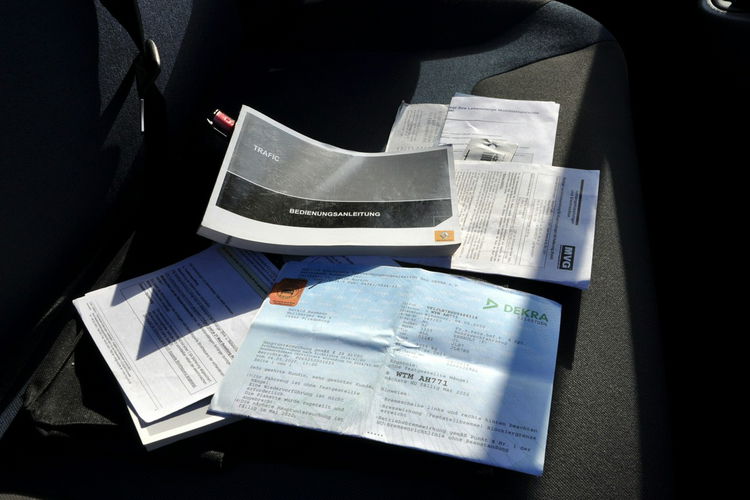 Renault Trafic 2.0dCi(114KM) Passenger 9-Foteli Klimatronik I Właściciel z Niemiec zdjęcie 36