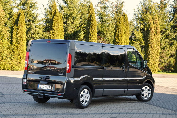 Renault Trafic 2.0dCi(114KM) Passenger 9-Foteli Klimatronik I Właściciel z Niemiec zdjęcie 6