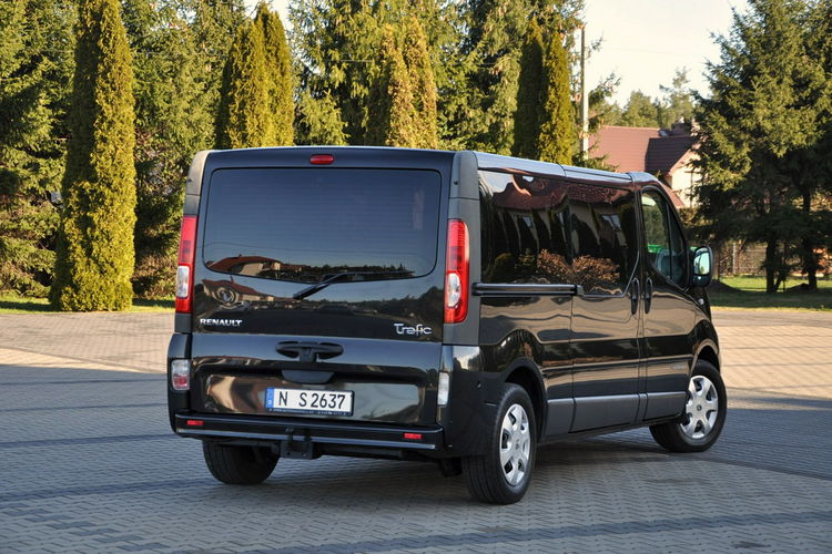 Renault Trafic 2.0dCi(114KM) Passenger 9-Foteli Klimatronik I Właściciel z Niemiec zdjęcie 7