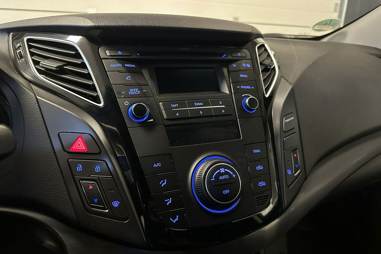 i40 Hyundai I40 1.7 CRDI Kombi 16/17r Zadbany Po Opłatach Gwarancja Raty zdjęcie 8