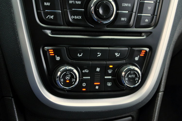 Opel Mokka 1.6CDTI(136KM) Xenon Led Skóry Navi Kamera Grzana Kierownica Alu17"ASO zdjęcie 34