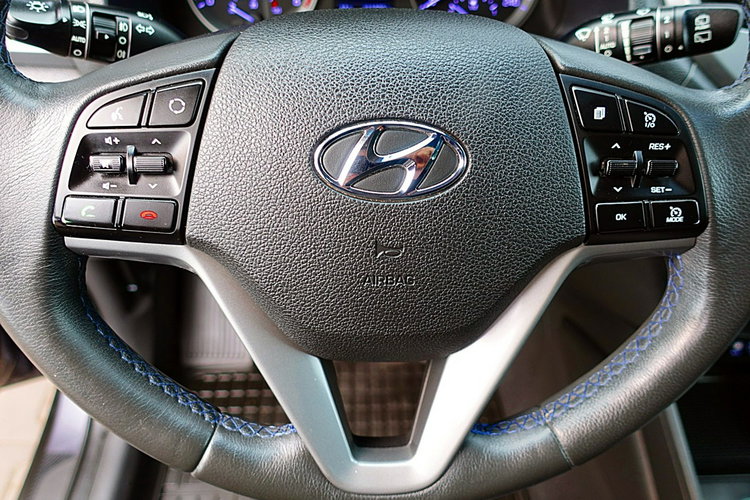 Hyundai Tucson 4x4 177KM Podgrzewana KIER+FOTELE Led GWARANCJA I-wł Kraj Bezwyp F23% 4x2 zdjęcie 16