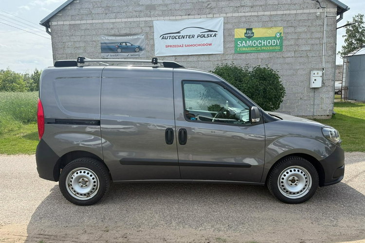 Fiat Doblo 1.4Tjet 120KM 2017 r z Nowym LPG przebieg 48 tys km Kamera Cofania zdjęcie 8