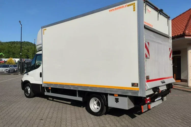 Iveco Daily 35C14 zdjęcie 22